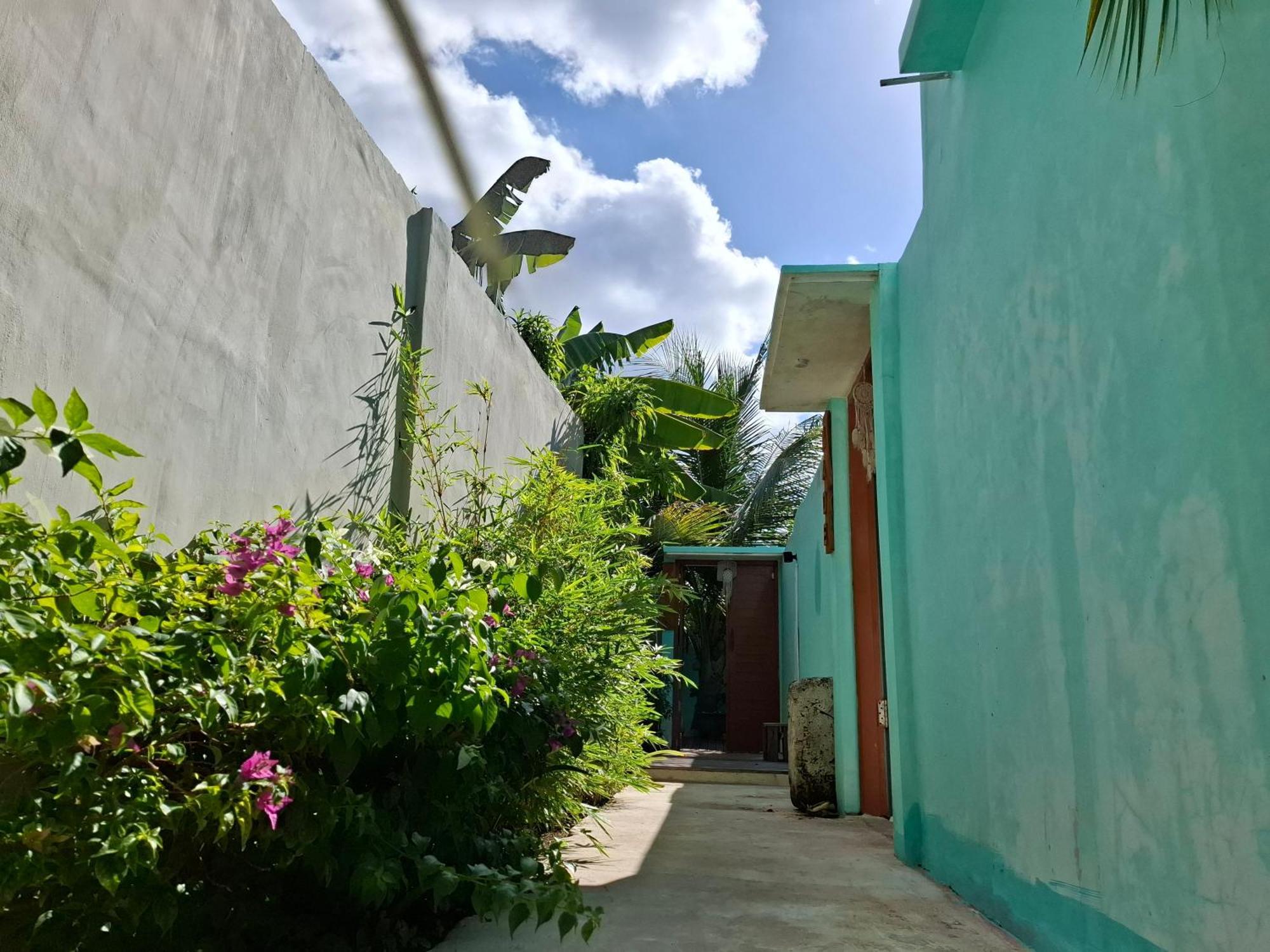 Villa Giyor Lembongan Exterior photo